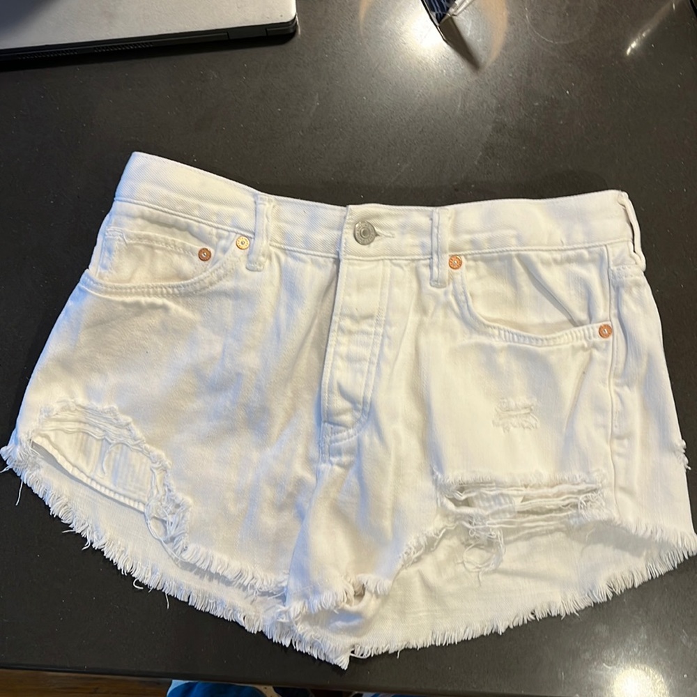 Free People White Denim Distresses Cutoff Shorts Size 29 High Rise